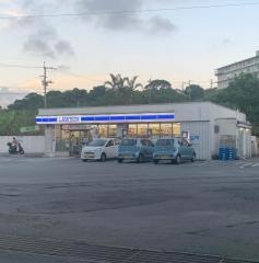ローソン　西原幸地店