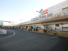 「大船駅(東口バスターミナル)」バス停留所