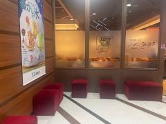 コメダ珈琲店　博多バスターミナル店