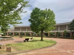 越前市中央図書館