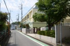 大伴小学校