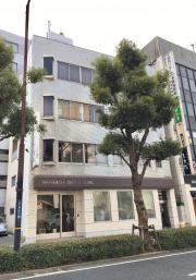 英歯科医院