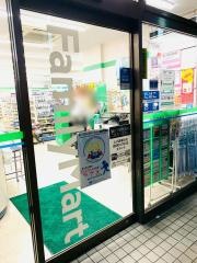ファミリーマート　西川口一丁目店