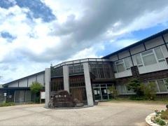 穴水町立図書館