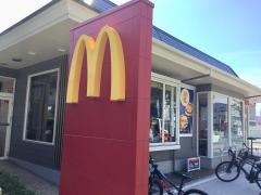 マクドナルド　市名坂店