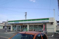 ファミリーマート　高茶屋小森店