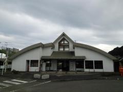 日向新富駅