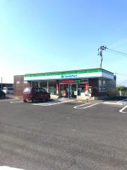 ファミリーマート　築館久伝店