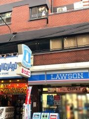 ローソン　西心斎橋1丁目店