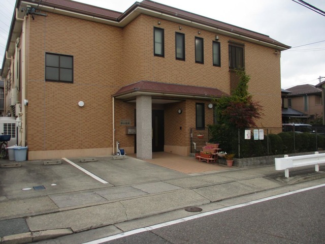 中小田井 施設外観