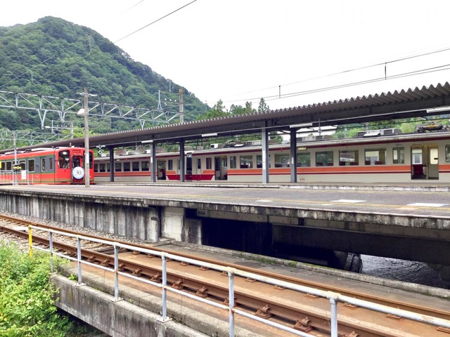 新藤原駅