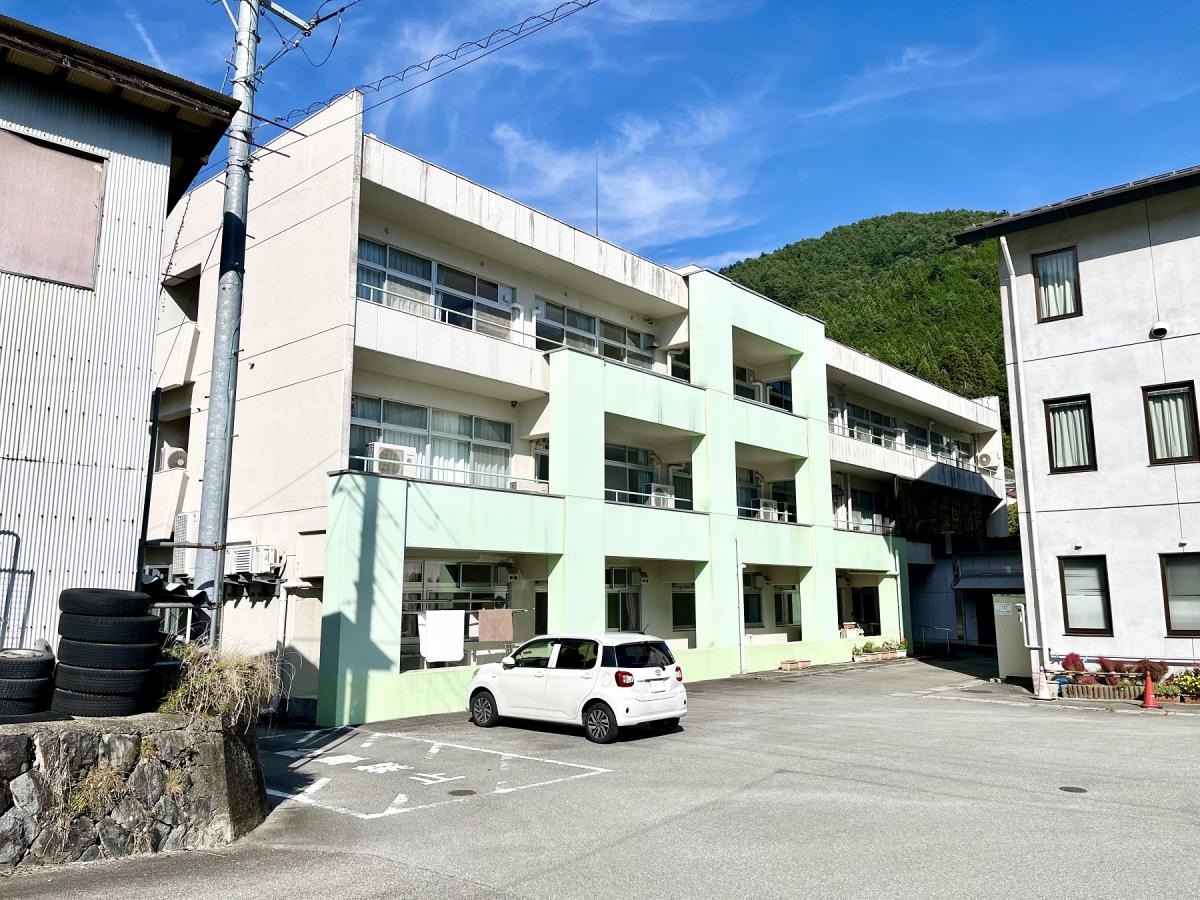 小坂