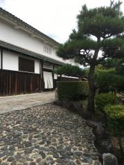 みやけ　（旧鴻池邸表屋）