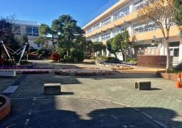 小室小学校