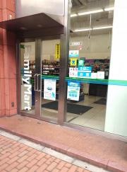 ファミリーマート　Ｋ2銀座八丁目店