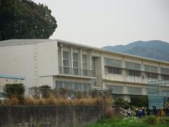 萩小学校