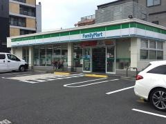 ファミリーマート　吉島町店
