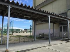 桑名市立成徳中学校
