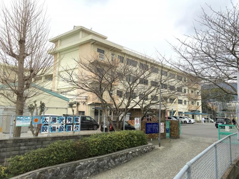 松ケ江中学校