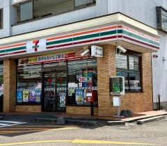 セブンイレブン　会津亀賀店