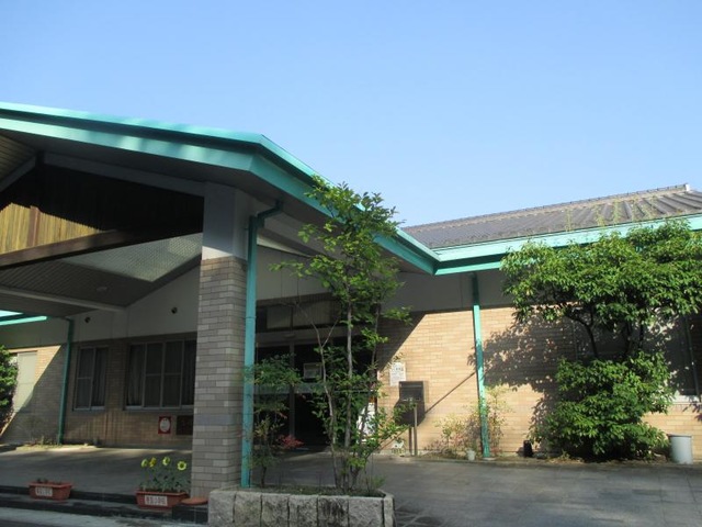 春里苑 施設外観