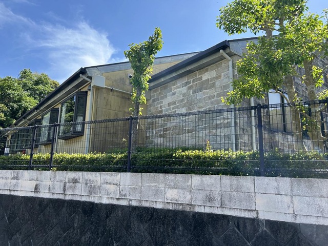 株式会社　サンライズ　グループホーム　ゆっつら〜と