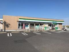 ファミリーマート　鈴鹿庄野町店