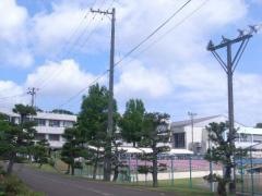 弥彦村立弥彦中学校