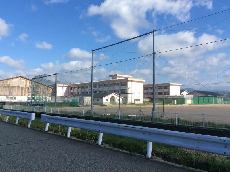 桜ヶ丘中学校