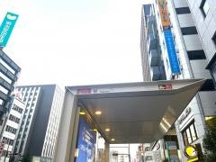 「栄(大津通沿い)」バス停留所
