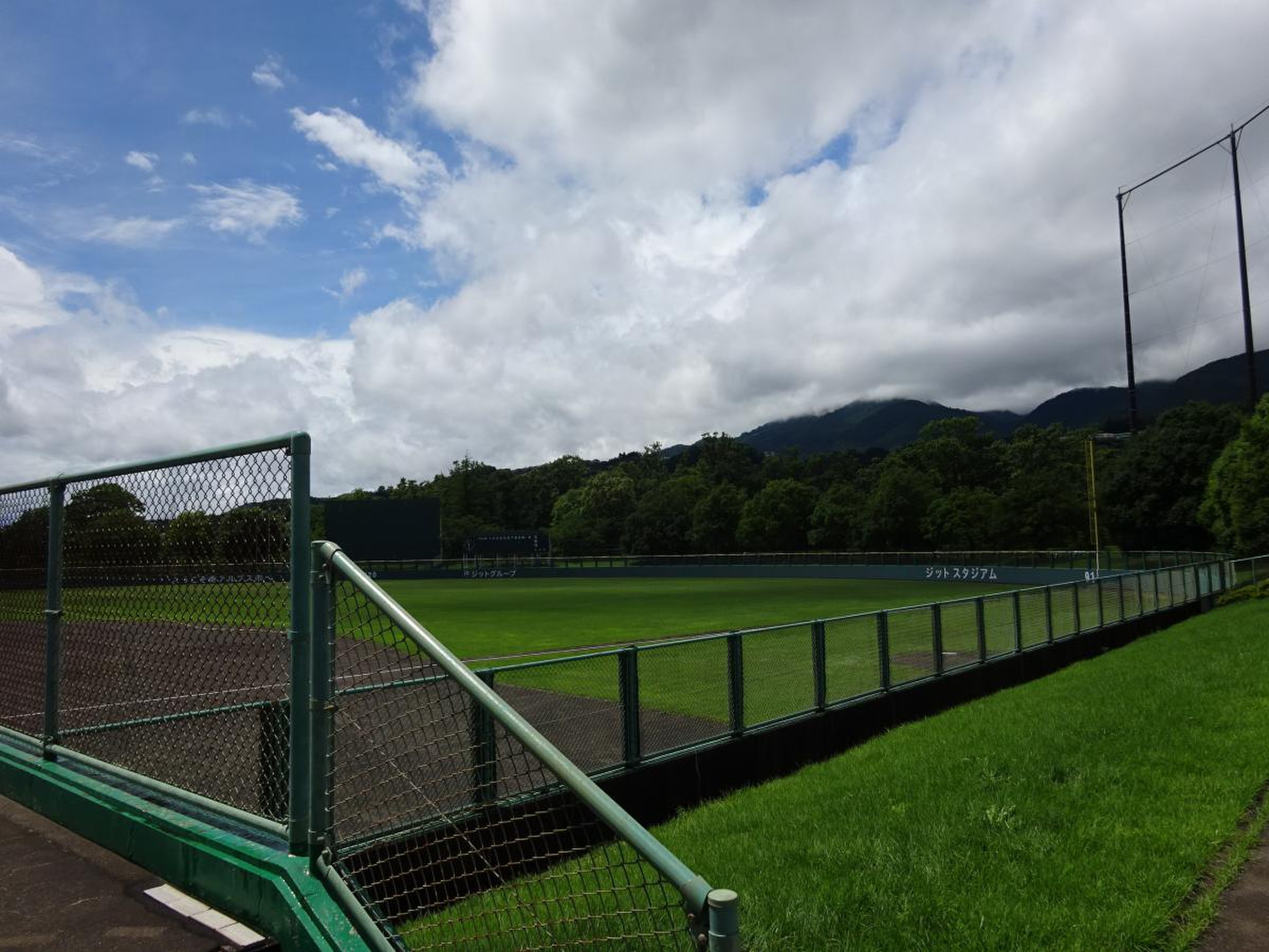 南アルプス ジット スタジアム