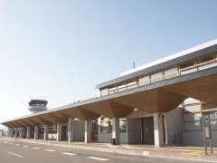 中標津空港（根室中標津空港）