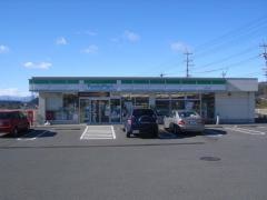 ファミリーマート　塩谷中央店