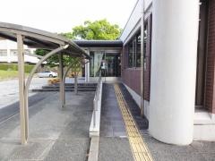 宍粟市立図書館