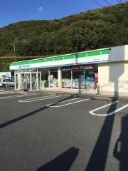 ファミリーマート　玉野八浜店