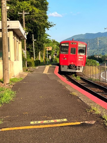 天神山駅