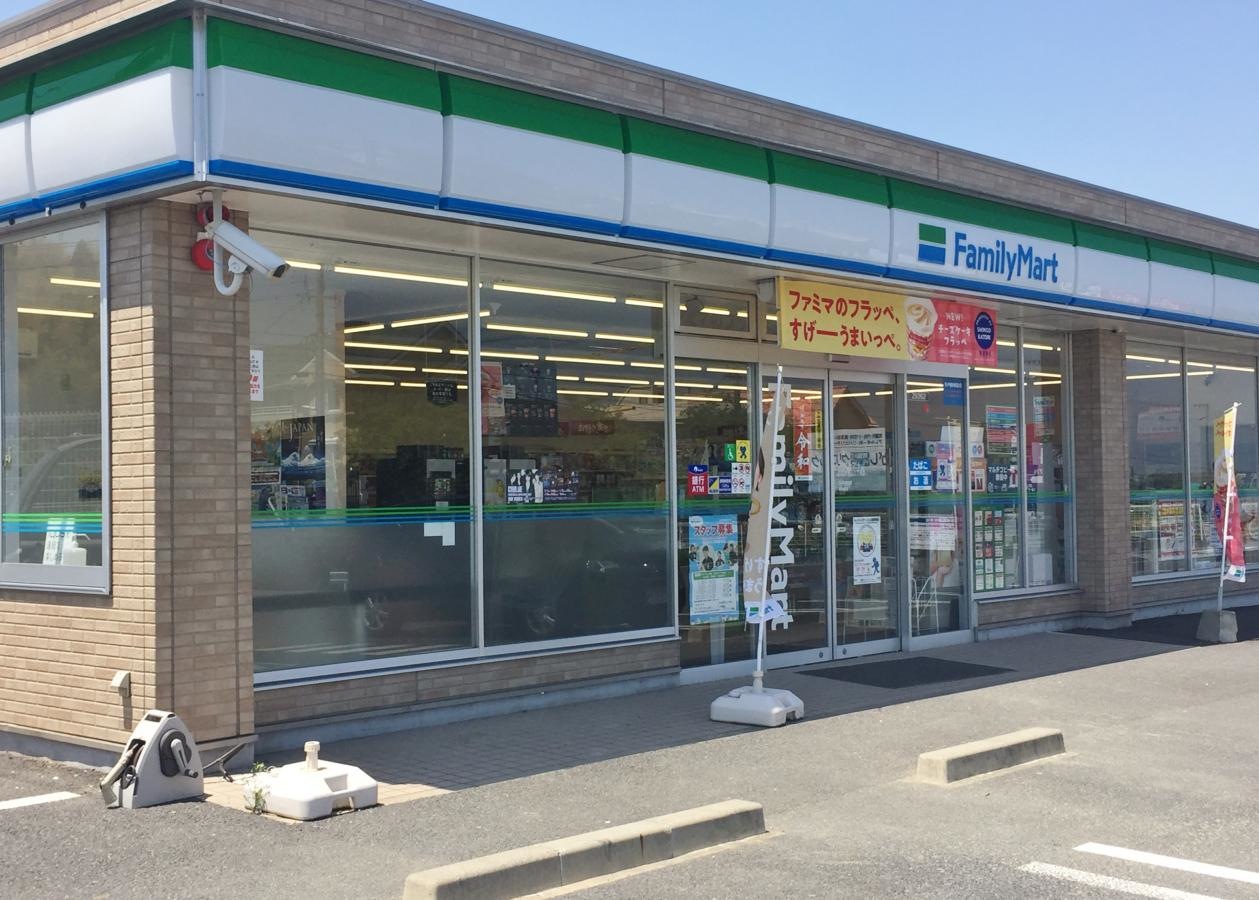 ファミリーマート　四日市別山三丁目店
