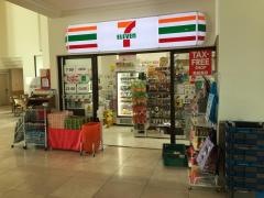 セブンイレブン　ラディソン成田店