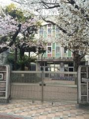 調布大塚小学校