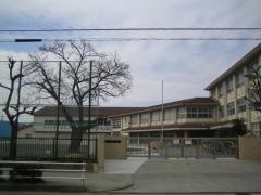 宮西小学校