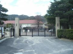 鉾立小学校