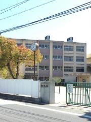 周南市立周陽中学校