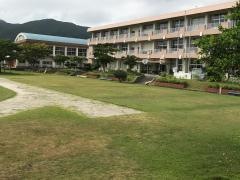 手打小学校