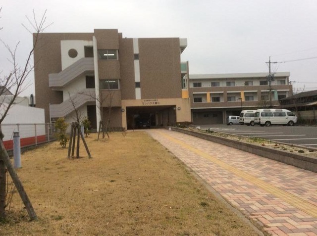 サンハウス唐津 施設外観