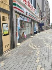 セブンイレブン　神戸備後町3丁目店