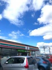 セブンイレブン　川西町唐院店