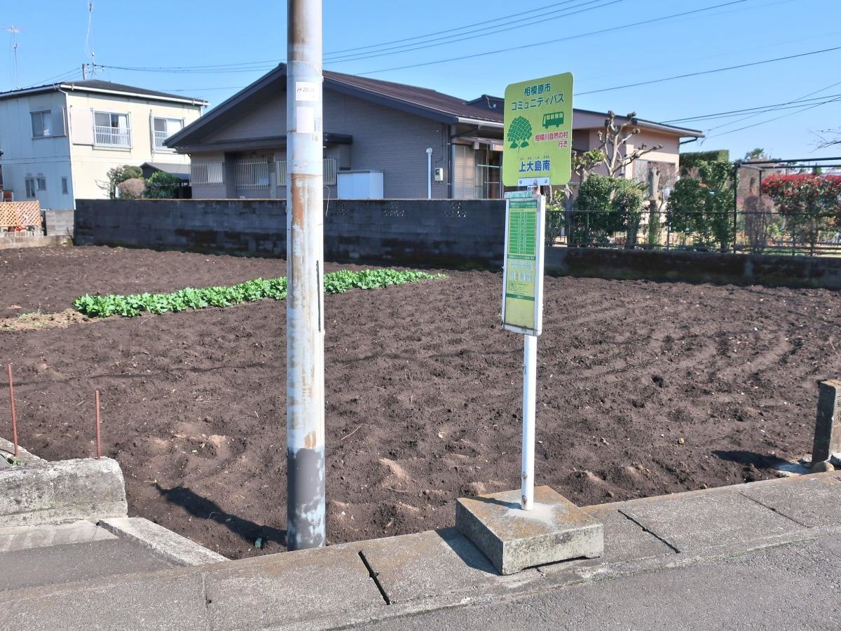 バス停外観