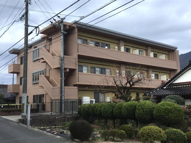なごみの郷亀山 施設外観
