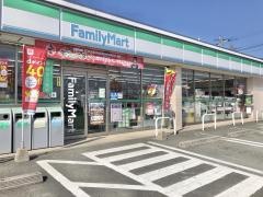 ファミリーマート　八女新代店