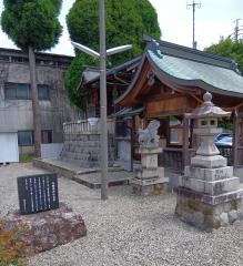 熱田神社